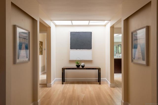 4027 Narragansett Ave, San Diego CA: https://media.crmls.org/mediaz/d0d15f8b-69eb-4c11-8c30-3a08e2d79ee4.jpg