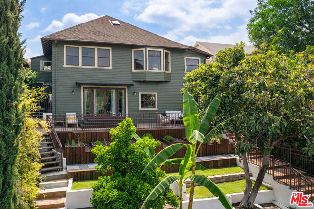 844 E Kensington Road, Los Angeles CA: https://media.crmls.org/mediaz/d0d3f34a-cfe3-4cee-befe-e8ef6cb46251.jpg