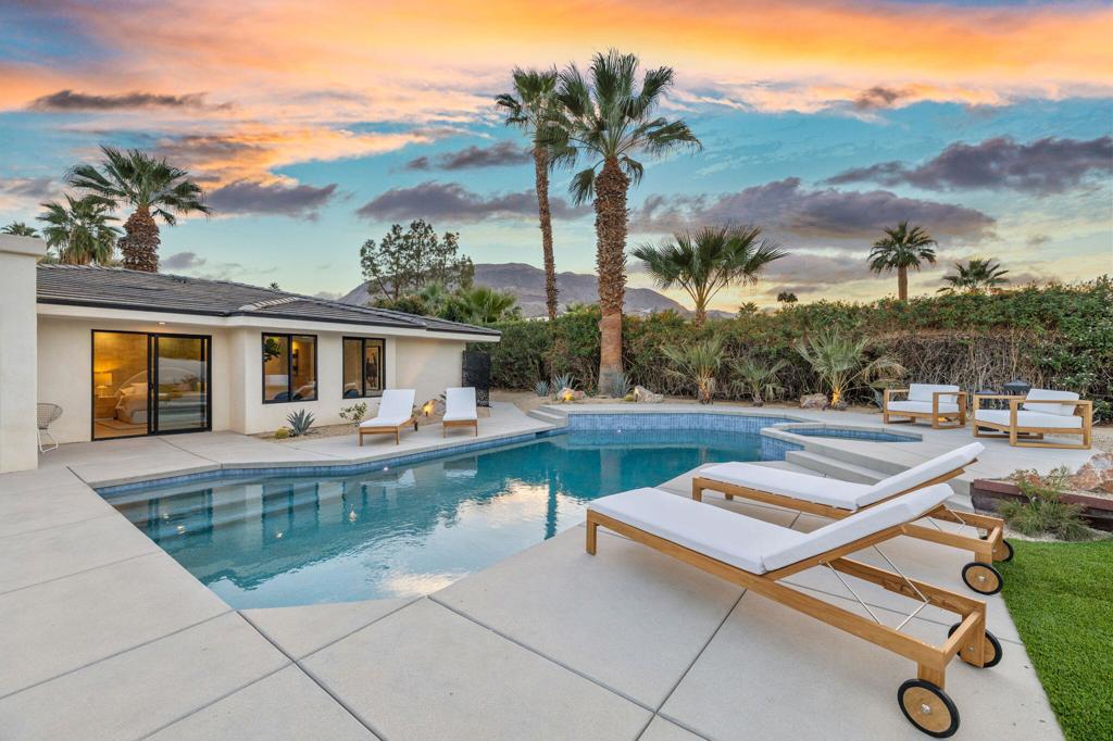 MLS #219138891DA image #16