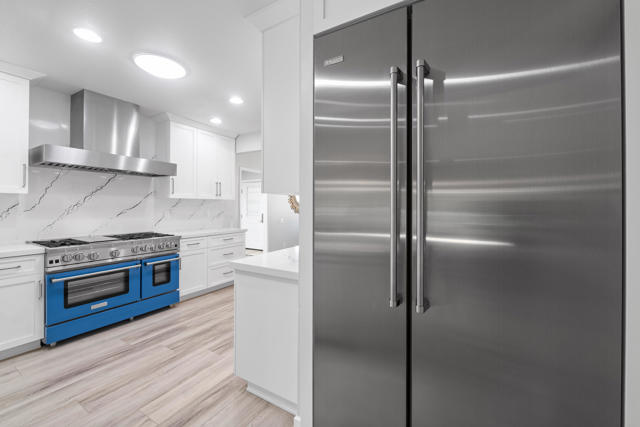 39060 Kilimanjaro Court, Palm Desert CA: https://media.crmls.org/mediaz/d0d5f2cf-4935-4302-81c9-66c9bcddc37f.jpg