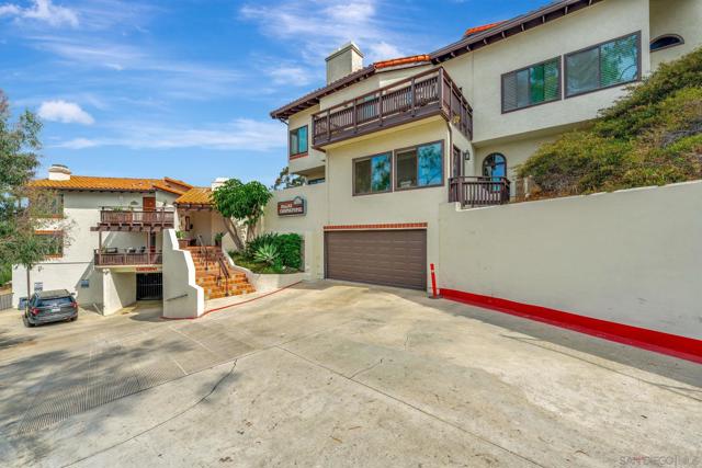 4016 Ampudia, San Diego CA: https://media.crmls.org/mediaz/d0d670e0-08bc-4480-ab43-44791f04b1c4.jpg
