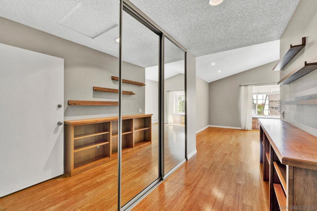 MLS #250041383SD image #16