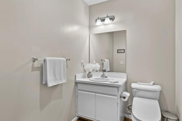 Detail Gallery Image 14 of 34 For 1310 Santa Liza Ave #8,  Chula Vista,  CA 91913 - 4 Beds | 4 Baths