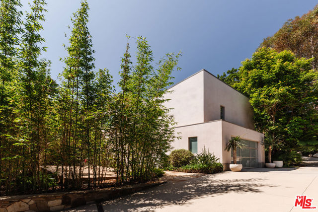 Drew Fenton | 14800 Corona Del Mar Pacific Palisades CA | MLS: 7412016