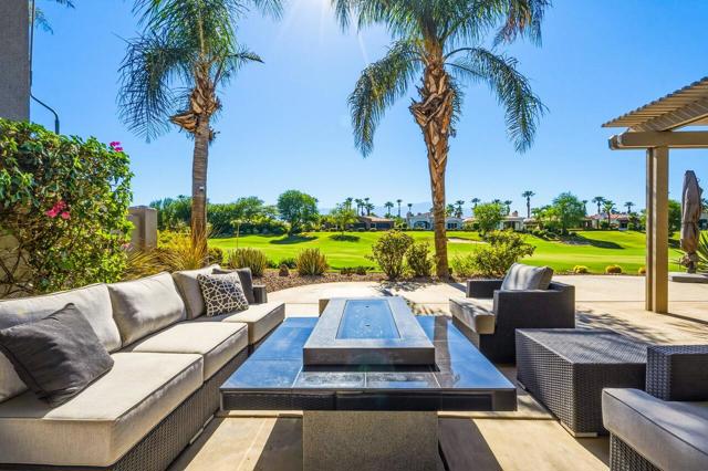 752 Mission Creek Drive, Palm Desert, CA 92211