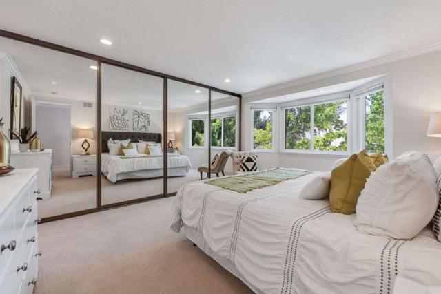 829 Montgomery Street, Mountain View CA: https://media.crmls.org/mediaz/d0dc6841-651e-4a44-a5cd-890655d40b44.jpg