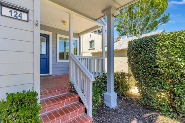 124 Beverly Drive, San Carlos CA: https://media.crmls.org/mediaz/d0dc7806-0535-4869-8335-55e2281d2f15.jpg
