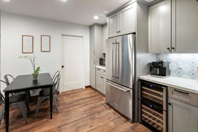 4407 Dakota Drive, San Diego CA: https://media.crmls.org/mediaz/d0dc7ea6-5f8f-4601-a584-dd9ee628259d.jpg