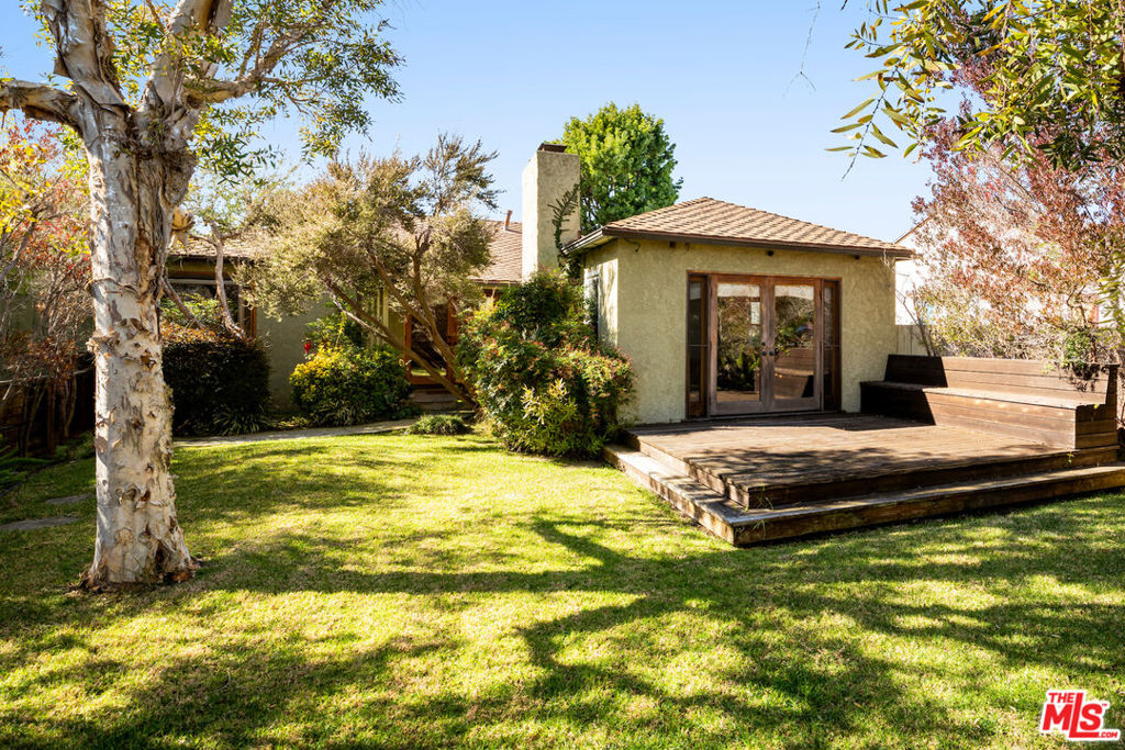 4041 East Boulevard, Los Angeles, CA 90066