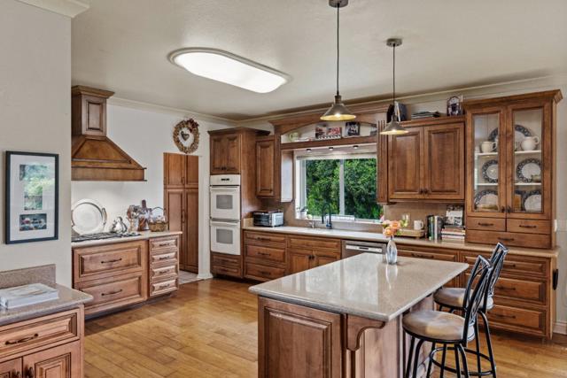 2 MESA DEL SOL,  CA: https://media.crmls.org/mediaz/d0deb360-0307-4138-8624-99fc419e08b7.jpg