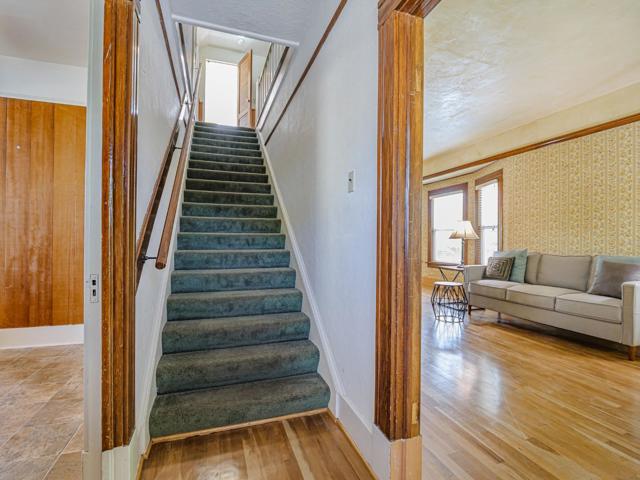 215 Trescony Street, Santa Cruz CA: https://media.crmls.org/mediaz/d0df0ca3-b9d3-4b19-b1ee-0da0261ae844.jpg