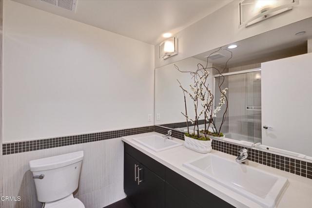 Detail Gallery Image 15 of 38 For 159 W Green St #408,  Pasadena,  CA 91105 - 2 Beds | 2 Baths