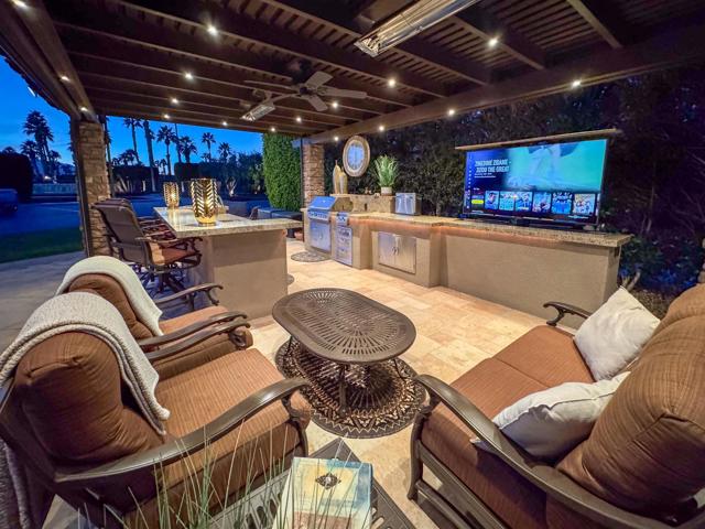 80394 Avenue 48, Indio CA: https://media.crmls.org/mediaz/d0e0559a-f1ec-46e7-bfa5-f108731a8c89.jpg