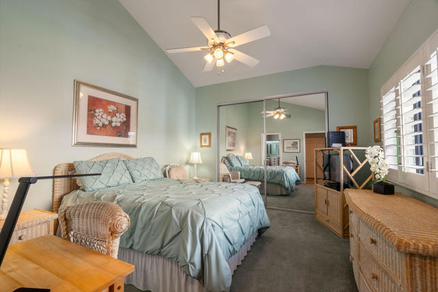 54396 Shoal Creek, La Quinta CA: https://media.crmls.org/mediaz/d0e54560-3677-493c-b9c3-af7f7a994209.jpg