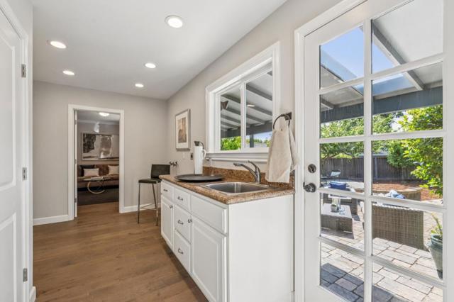 139 Old Orchard Drive, Los Gatos CA: https://media.crmls.org/mediaz/d0e58b90-8a89-4a18-91c2-8a738a8820f9.jpg