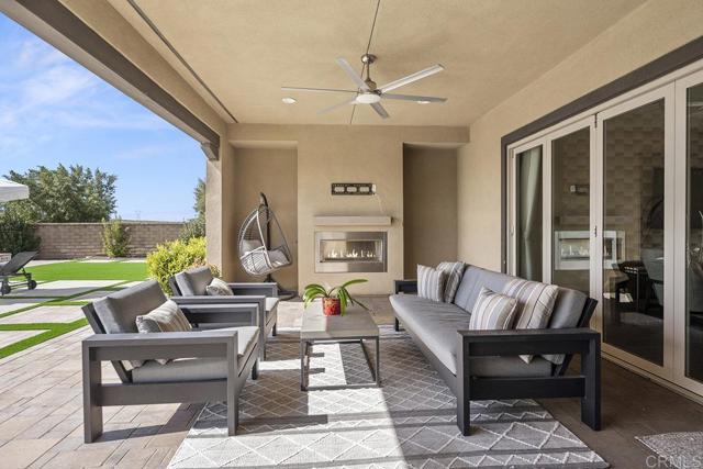Detail Gallery Image 31 of 75 For 3224 Corte Melano, Chula Vista,  CA 91914 - 4 Beds | 3/1 Baths
