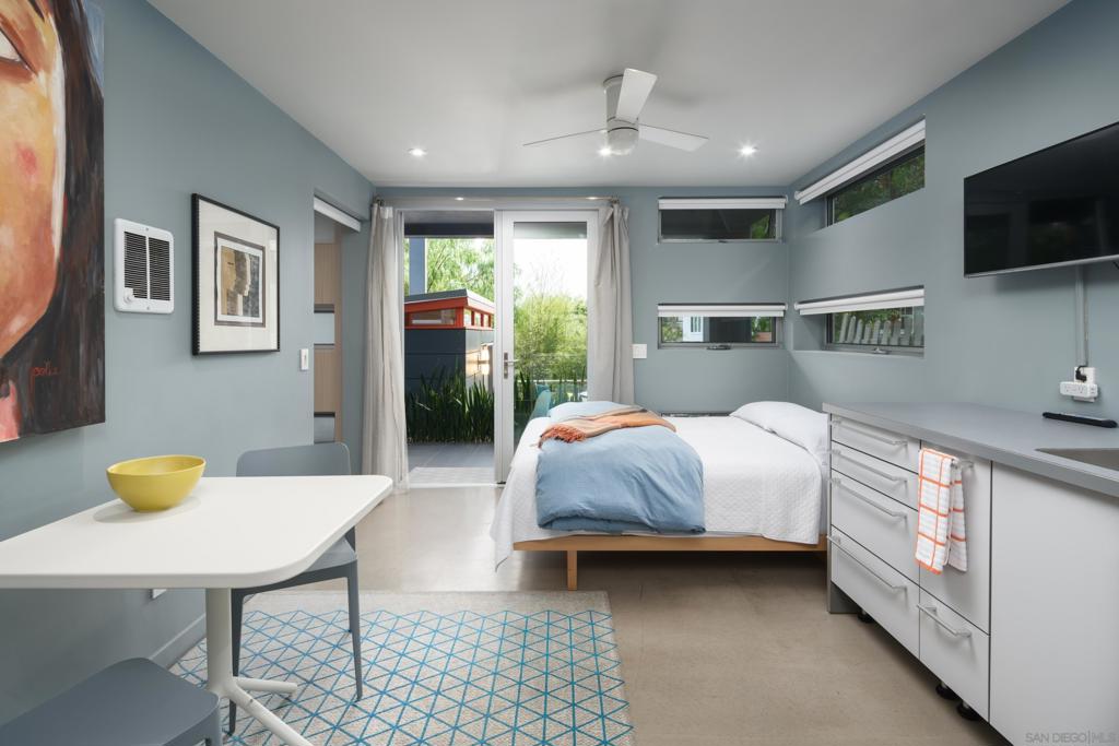 MLS #250030529SD img 16