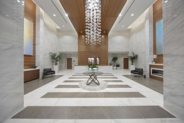 2604 5th Ave, San Diego CA: https://media.crmls.org/mediaz/d0e7aa59-0937-4965-b5b3-3e2d2f48ea8f.jpg