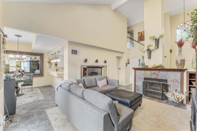 6056 Paseo Encantada, Camarillo - HsHPro