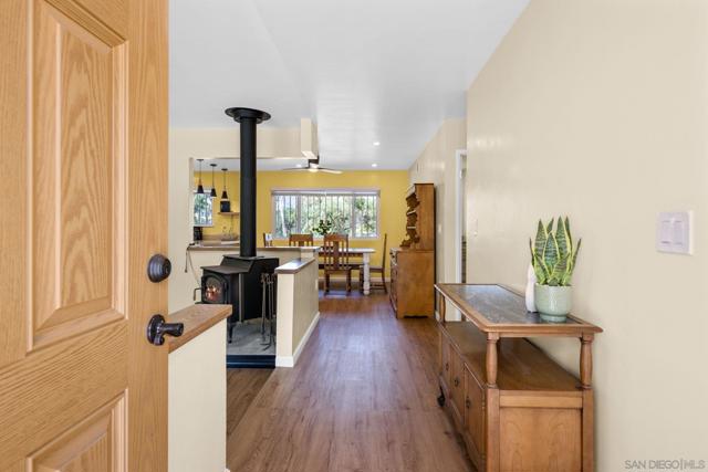 12220 Valhalla Drive, Lakeside CA: https://media.crmls.org/mediaz/d0e8f0d2-4e6c-45d4-b503-bd8791a12f26.jpg