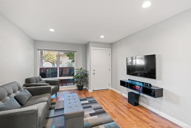 Detail Gallery Image 8 of 28 For 745 E Bradley Ave #33,  El Cajon,  CA 92021 - 2 Beds | 1 Baths