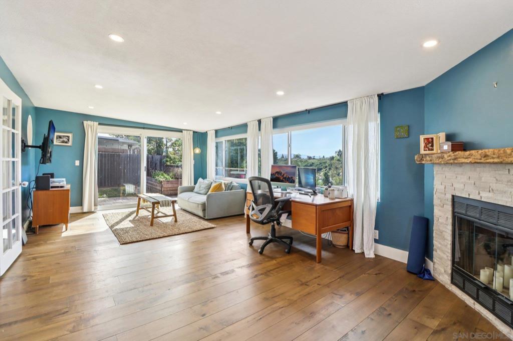 6321 Celia Vista Dr. - photo 10