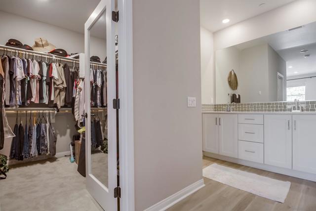 2304 Trevi Cir, Chula Vista CA: https://media.crmls.org/mediaz/d0ea7f2e-9008-4750-bb77-fad659949cee.jpg