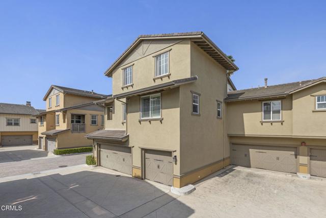 1524 Windshore Way, Oxnard CA: https://media.crmls.org/mediaz/d0ebc462-2a0c-43e6-a19b-d7801f3df410.jpg