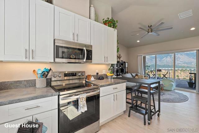 31223 Pauma Heights Road, Valley Center CA: https://media.crmls.org/mediaz/d0ec3711-de83-4630-9ca9-6c0a81b5b12c.jpg