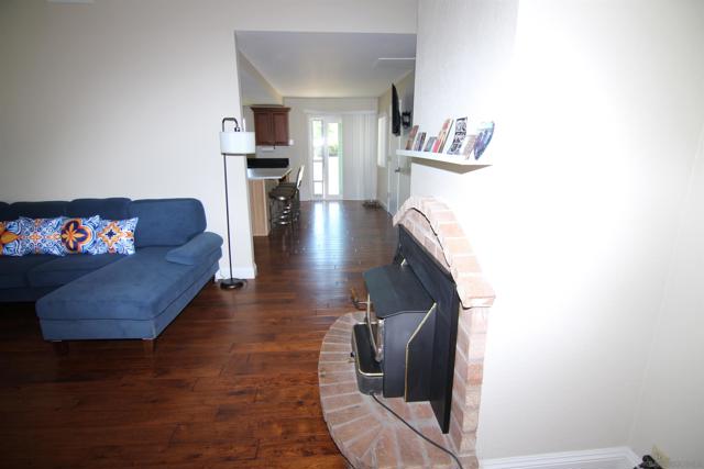 16328 Bassett Court, Ramona CA: https://media.crmls.org/mediaz/d0ed69f4-b23e-41b5-923e-acf4a5976224.jpg
