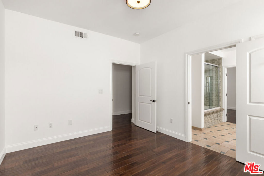 MLS #25626019 image #28