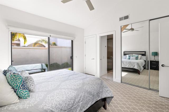 54877 Inverness Way, La Quinta CA: https://media.crmls.org/mediaz/d0eecfe9-fb8e-4556-8e0c-75f912314647.jpg
