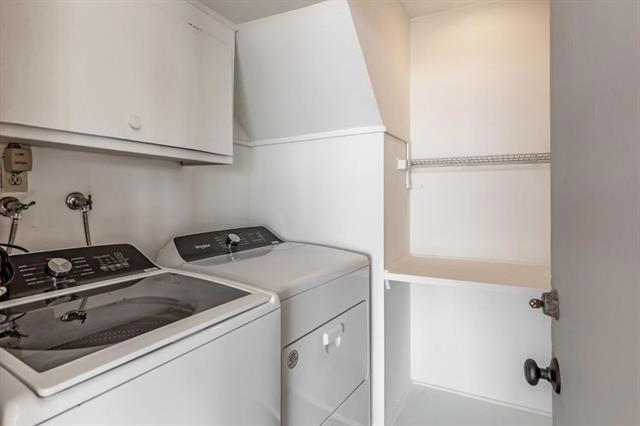 317 Beach Drive, Aptos CA: https://media.crmls.org/mediaz/d0efc737-098b-48e6-bce4-f6f2b43d9530.jpg