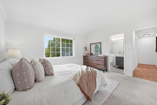 38 Devonshire Avenue, Mountain View CA: https://media.crmls.org/mediaz/d0f10c89-96bb-44c5-b4c5-29be2abb1440.jpg