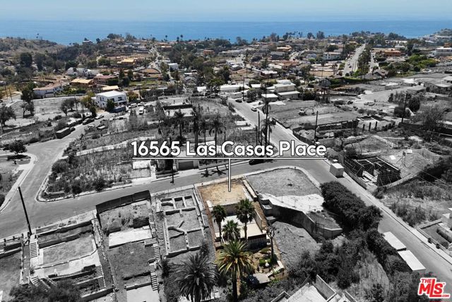16565 Las Casas Place photo 1