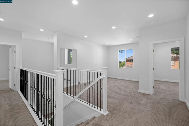 2722 Cowell Rd, Concord CA: https://media.crmls.org/mediaz/d0f4d563-0c1c-4ccb-b3ff-75f7f3a6e793.jpg
