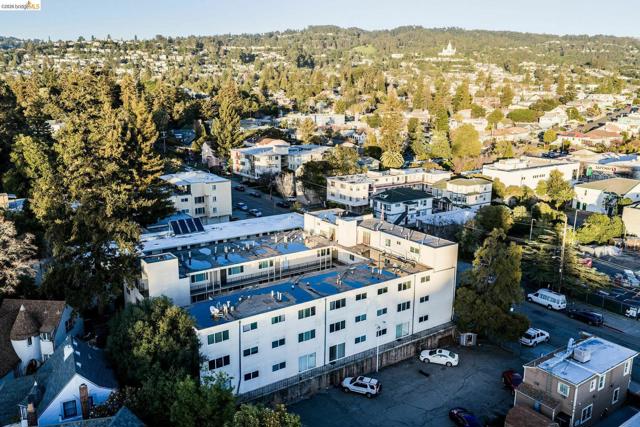 Image 13 of 42 For 3525 Dimond  