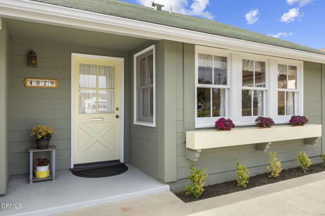 Detail Gallery Image 4 of 35 For 4029 Maple St, Ventura,  CA 93003 - 3 Beds | 1 Baths