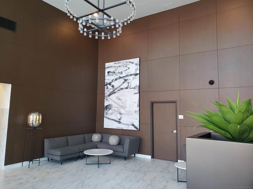 MLS #250035694SD img 10