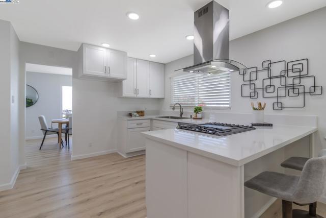 6919 Wilson Way, El Cerrito CA: https://media.crmls.org/mediaz/d0f75a21-9475-4f7d-b8bd-eb60b3464380.jpg