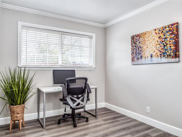 4864 Snow Drive, San Jose CA: https://media.crmls.org/mediaz/d0f78eea-5f22-45f4-85ca-d0558352daa1.jpg
