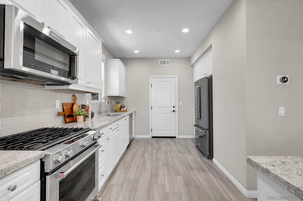 16316 Veridian Cir - photo 8