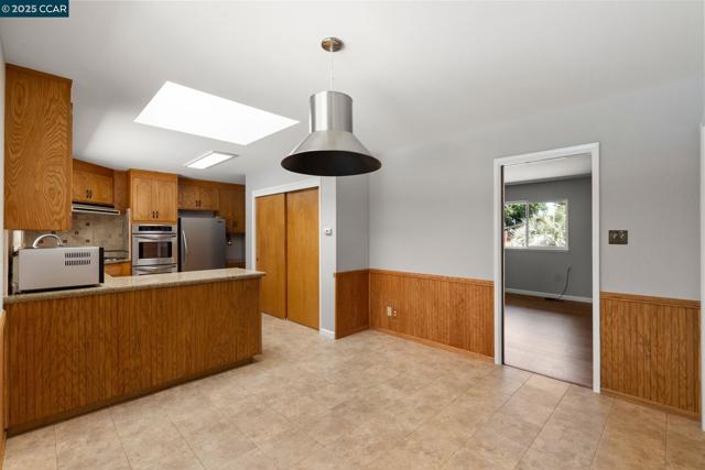 3710 Northridge Dr, Concord CA: https://media.crmls.org/mediaz/d0f9d1d4-c804-4dfa-9347-1e37876193c5.jpg