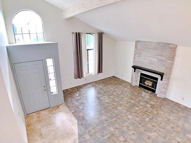 49035 Serenata Court, La Quinta CA: https://media.crmls.org/mediaz/d0f9dbf0-2116-42af-84f0-89701a6bd7a6.jpg