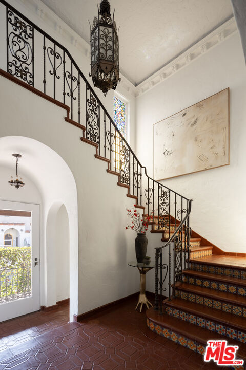 MLS #25500425 image #12