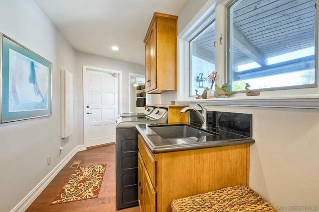 Image 18 of 47 For 4949 San Jacinto Circle West
