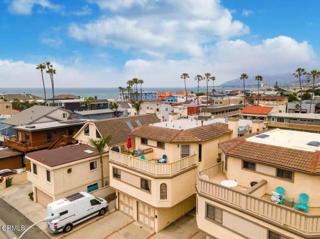 Detail Gallery Image 25 of 31 For 1121 Pittsfield Ln, Ventura,  CA 93001 - 3 Beds | 3 Baths