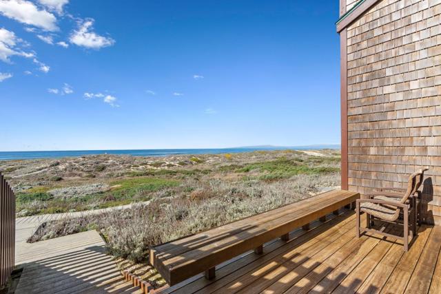 116 Monterey Dunes Way, Moss Landing CA: https://media.crmls.org/mediaz/d0fd17c6-53f0-41f4-b37a-8800396c28a7.jpg