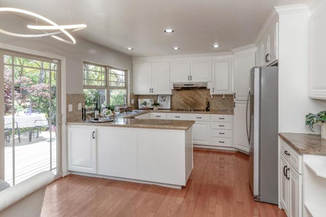 12141 MARILLA Drive, Saratoga CA: https://media.crmls.org/mediaz/d0ffb620-d0a6-4a29-8966-d6763334ce52.jpg