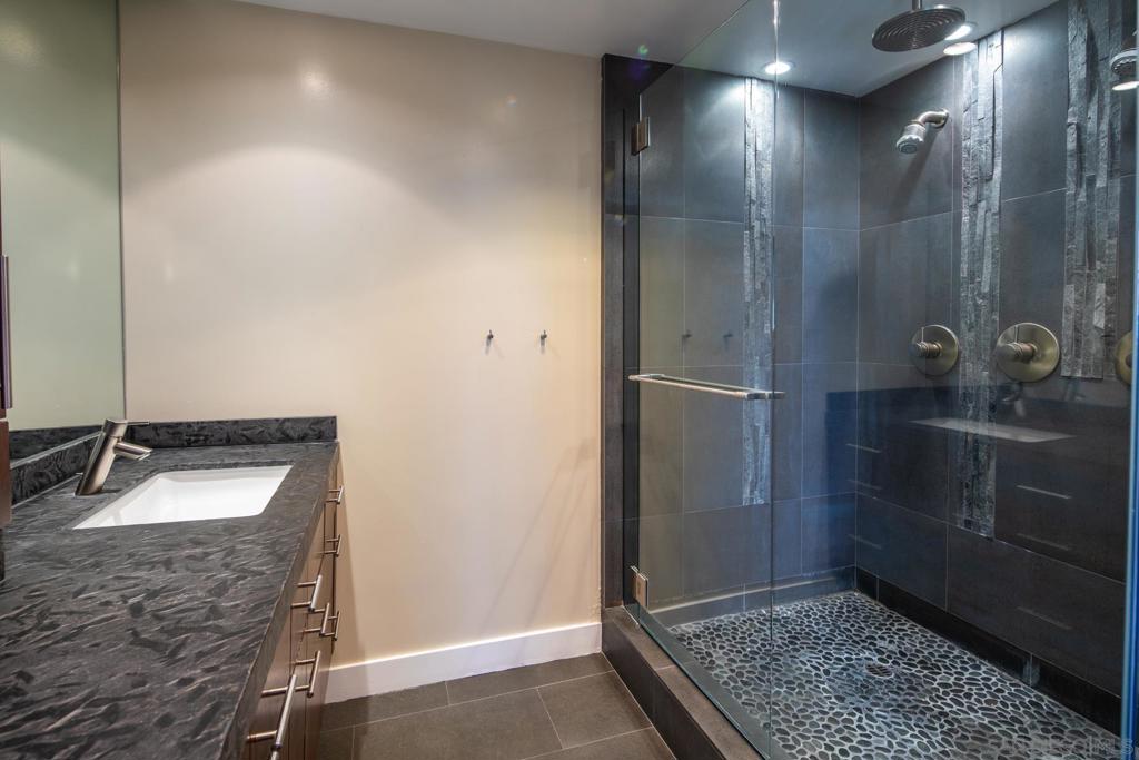 MLS #250028601SD img 29